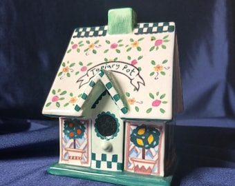 Royal Doulton, Home Tweet Home, Topiary Pot, Bird House, Ceramic Bird House, Miniature House, Collectable Miniature, Home Decor, Gift