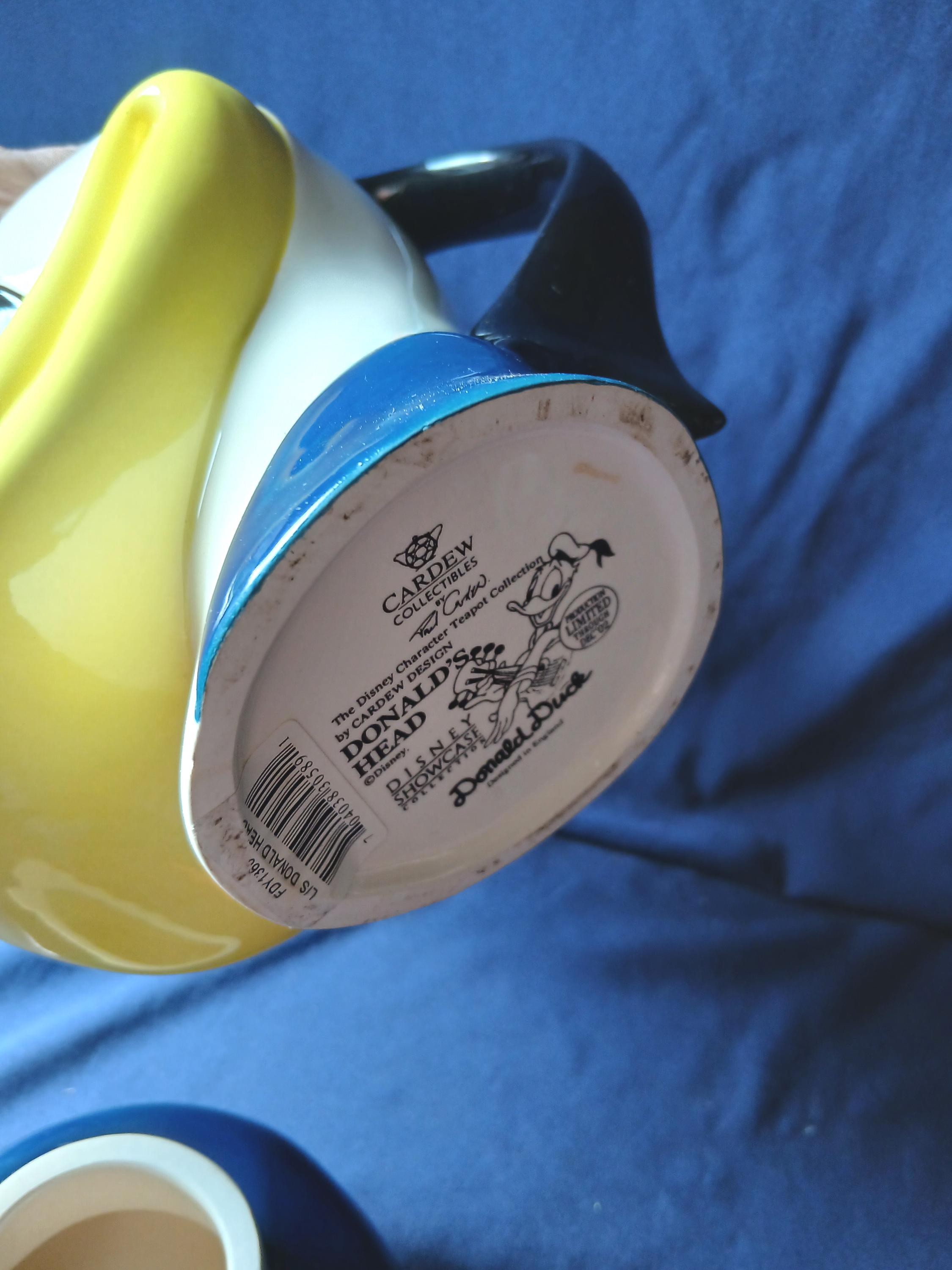 Paul Cardew, Donald Duck, Cardew Teapot, Disney Teapot, Limited