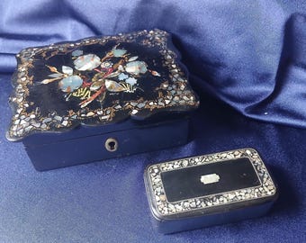 Antique Boxes, Snuff Box, Mother of Pearl, Papier Mache Boxes, Abalone Decoration, Antique Decor, Trinket Boxes, Antique Interiors, As Seen