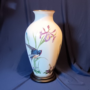 Franklin Porcelain The Meadowland Bird Vase by Basil Ede Franklin Porcelain The Meadowland Bird Vase by Basil Ede