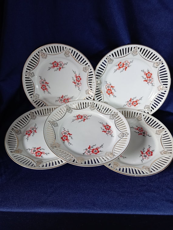 Cherry blossom plates hotsell