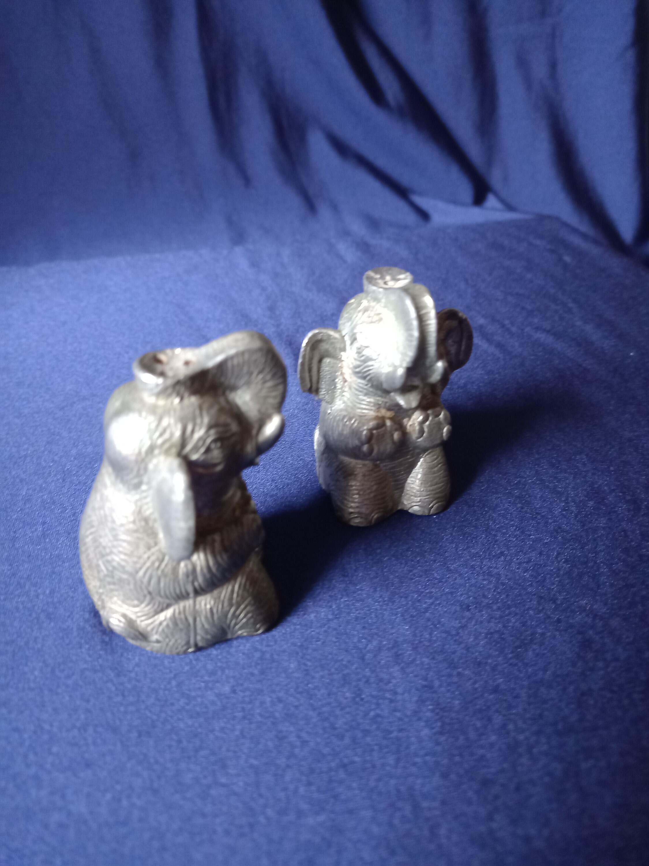 Elephant Salt and Pepper Shakers Elephant Cruet Set Metal Etsy