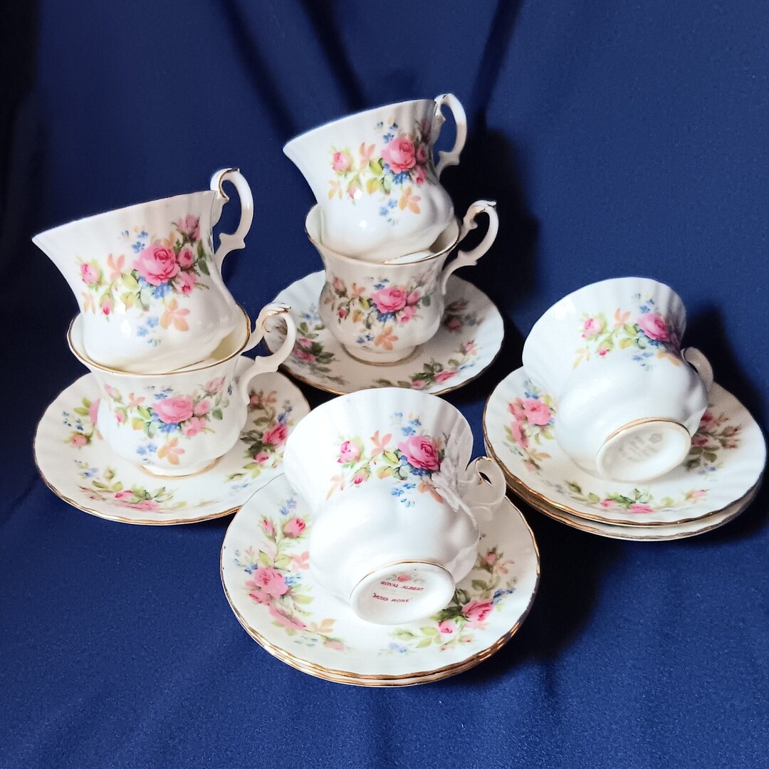 Service de table Royal Albert pour six personnes, porcelaine