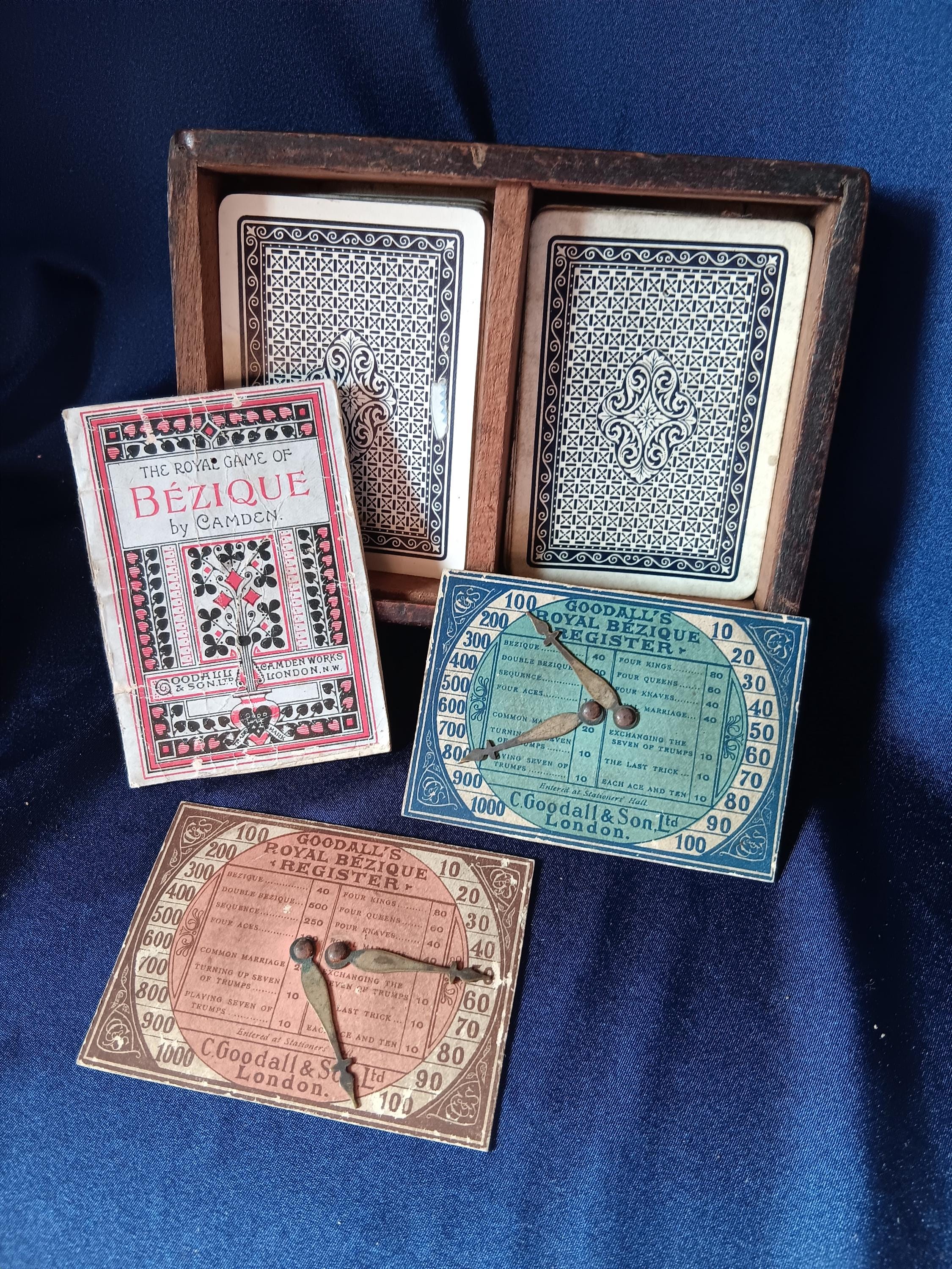 PIATNIK bezique 未開封 Bezique Card Game - Etsy