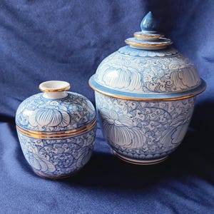 Ginger Jars, Chinese Pots, Blue and White China, Blue and White Ginger Jars, Lidded Pots, Home Decor, Home Accents, Blue and White Pot, Gift