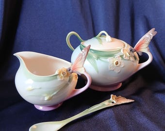 Franz Porcelain Butterfly Vase: Sculptured Papillon Collection