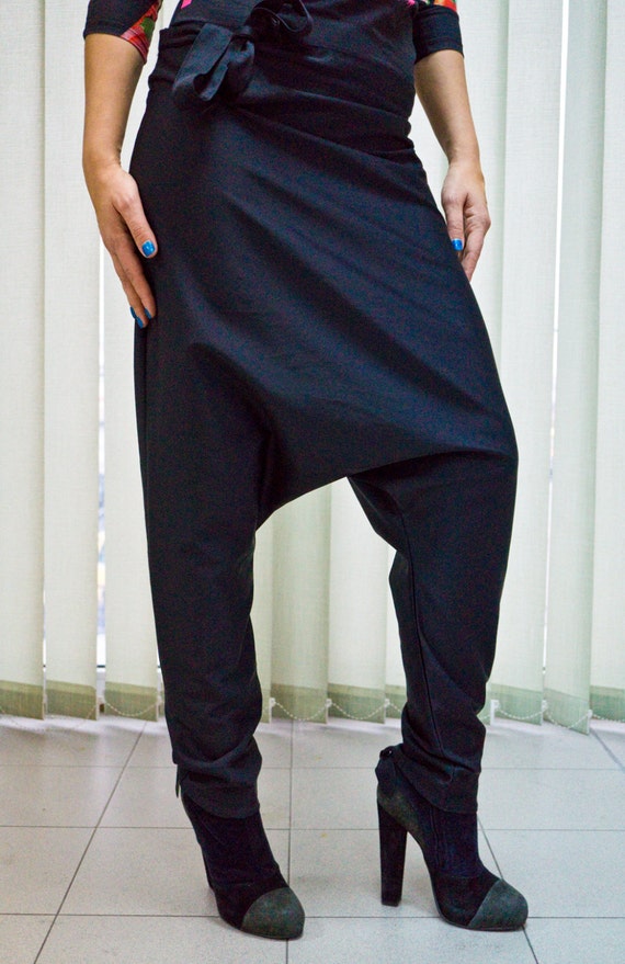 womens black military pants