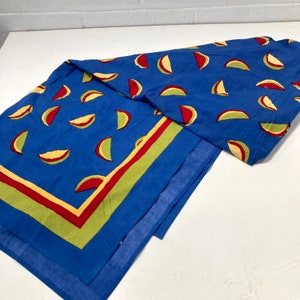 A 1990s Malini Indian throw fruit slices? 228 x 250cm