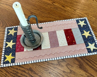 Primitive Quilted Americana Candle Mat, Table Topper, July 4, Independence Day, Picnic, Farm House, Country Decor, Red White Blue