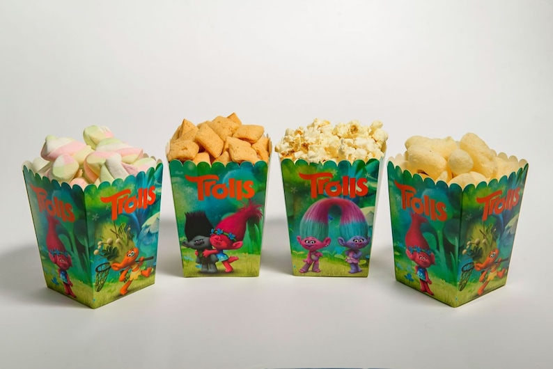 Mia and Me Party Box for Sweets Candy Box Popcorn boxes Set of 8 Boxes