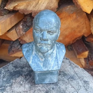 Vintage Bust of Lenin - Soviet Table Decor -Communist Propaganda-Memorable of USSR-Soviet Sculpture of Lenin-Communist leader Vladimir Lenin