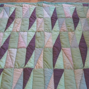 Karierte Tagesdecke aus Baumwolle, wendbar, Patchwork-Steppdecke, dominantes Blaugrün, nirgendwo sonst erhältlich 2