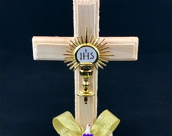 12 First Communion Gold Holy Sacrament Wood Cross Primera Comunion Recuerdo