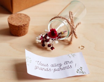 Bottle for pregnancy announcement, witness request - small glass bottle with dried flowers - personalized message