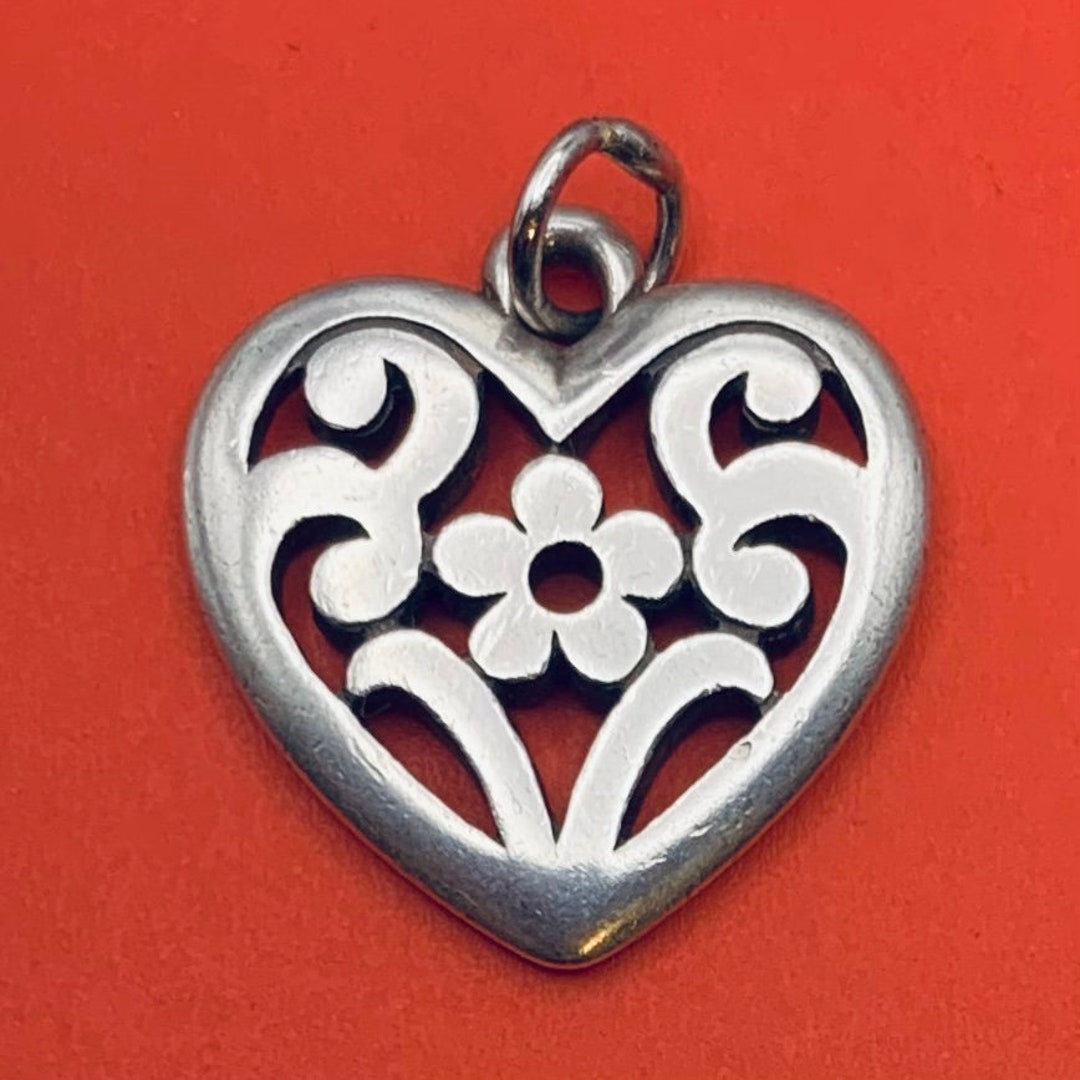Retired James Avery Sterling Silver 925 Love Flower Floral Heart Charm  Comes in a JA Pouch Box