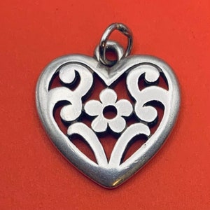 Retired James Avery Sterling Silver 925 Love Flower Floral Heart Charm - Comes in a JA pouch & box
