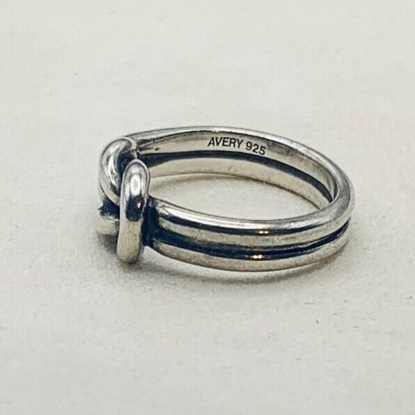 Knot ring 2024 james avery