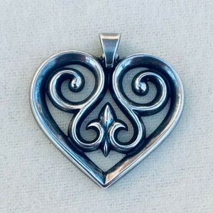 Retired James Avery Sterling Silver 925 Love Scroll French Heart Pendant - uncut loop -  Comes in a JA pouch and box