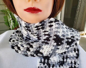 Crochet Scarf, Crochet Winter Scarf, Ladies or Teen Scarf, Handmade Scarf