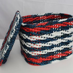 sturdy paper box with lid, storage space