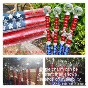 garden decor gift for mom, mothers day gift, beaded garden stakes, glass suncatchers Patriotic stake 14”