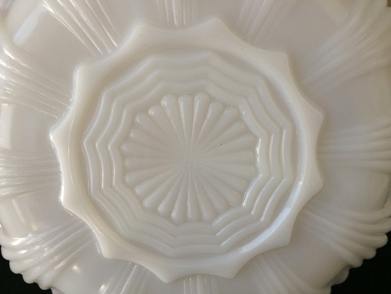 Retro Anchor Hocking Vintage 3 Part Relish Dish Made in USA Circa 1960s Divided Milk Glass Dish w Gold Rim 10 Milk Glass Plate PL3667
