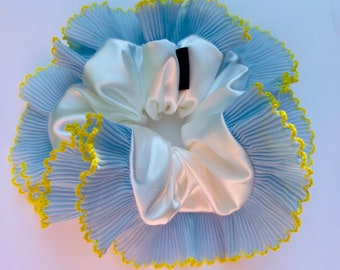 Handmade Pleated Satin Scrunchie: Luxurious Hair Accessory