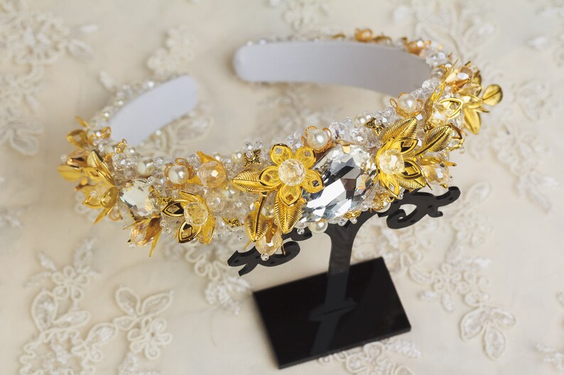 Gold jeweled headband for wedding hair accessories Beaded headbands for women Baroque Bridal crown Dolce white headband Gold tiara for bride