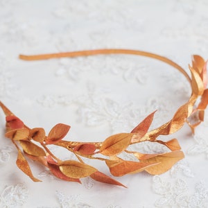 Laurel leaf tiara Greek goddess crown Silver crown Bridal side headband Woodland hair piece Grecian Gold Leaf Headpiece Floral wedding tiara image 4