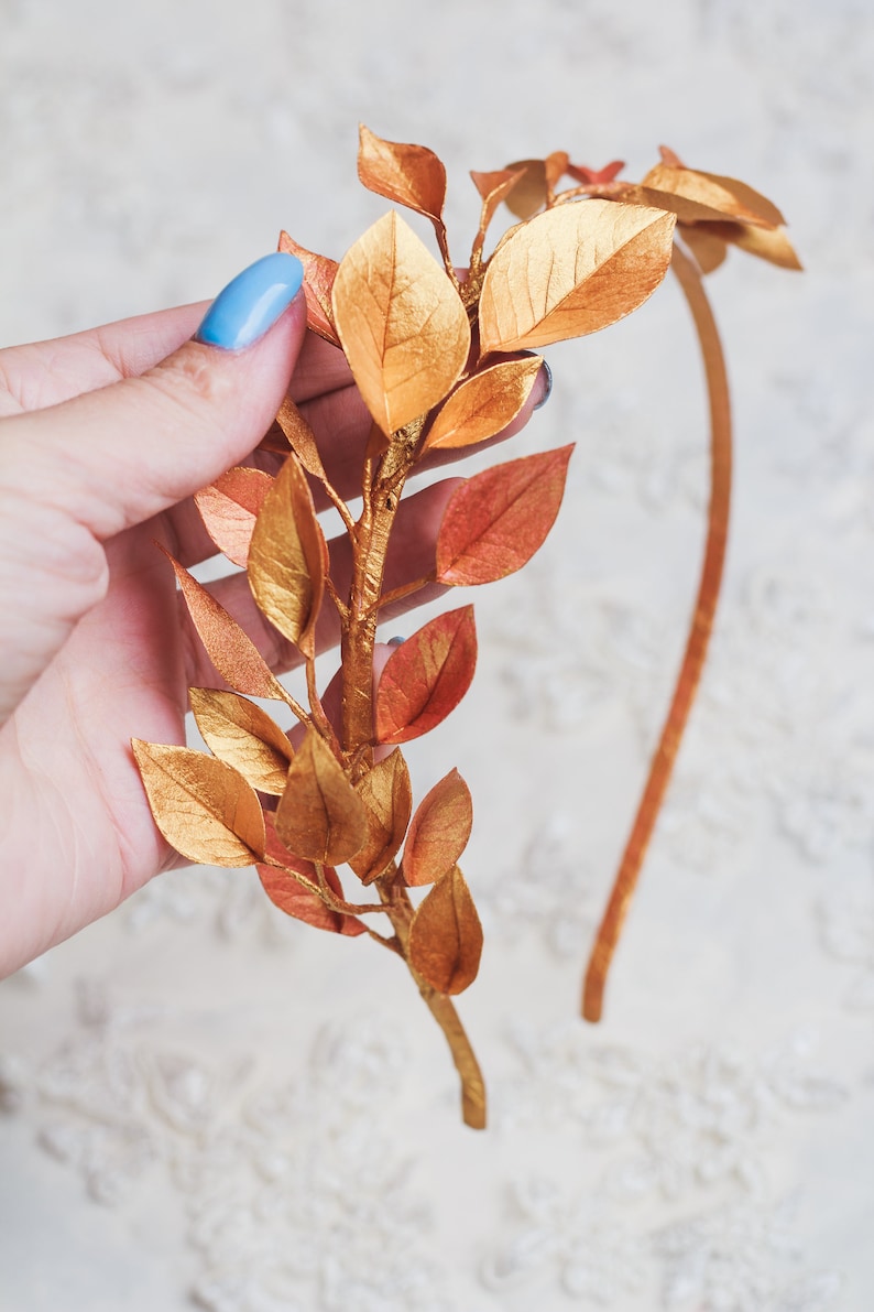 Laurel leaf tiara Greek goddess crown Silver crown Bridal side headband Woodland hair piece Grecian Gold Leaf Headpiece Floral wedding tiara image 3