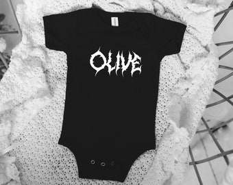 Niestandardowy kombinezon niemowlęcy z imieniem, czcionka zespołu punk metalowego, neutralna płeć