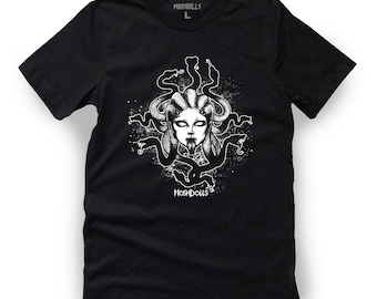 MOSHDOLLS MEDUSA TEE - Alternatywna moda, koszulka grunge, koszulka metalcore, koszulka w stylu gotyckim, koszulka meduza, odzież punkowa, grungecore, styl grunge