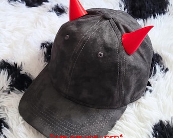 MOSHDOLLS - HELLISH HORNS, Magnetic Horns, 3D Printed Horns, Punk Accessories, Punk Style, Cosplay Horns, Grunge Accessories, Red Horns