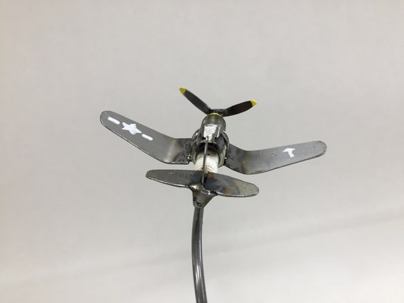 Spark Plug Vought F4u Corsair Ww2 Aeroplane Scrap Metal Sculpture Airplane Spark Plug Fighters