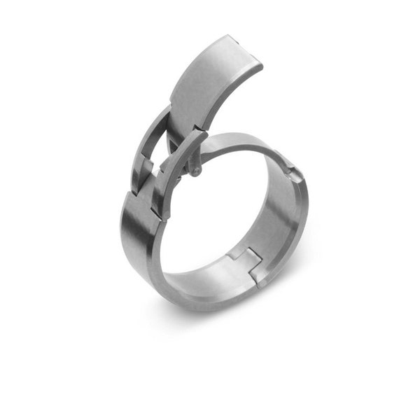 TG4 Hinged Titanium Active Mens Wedding Ring