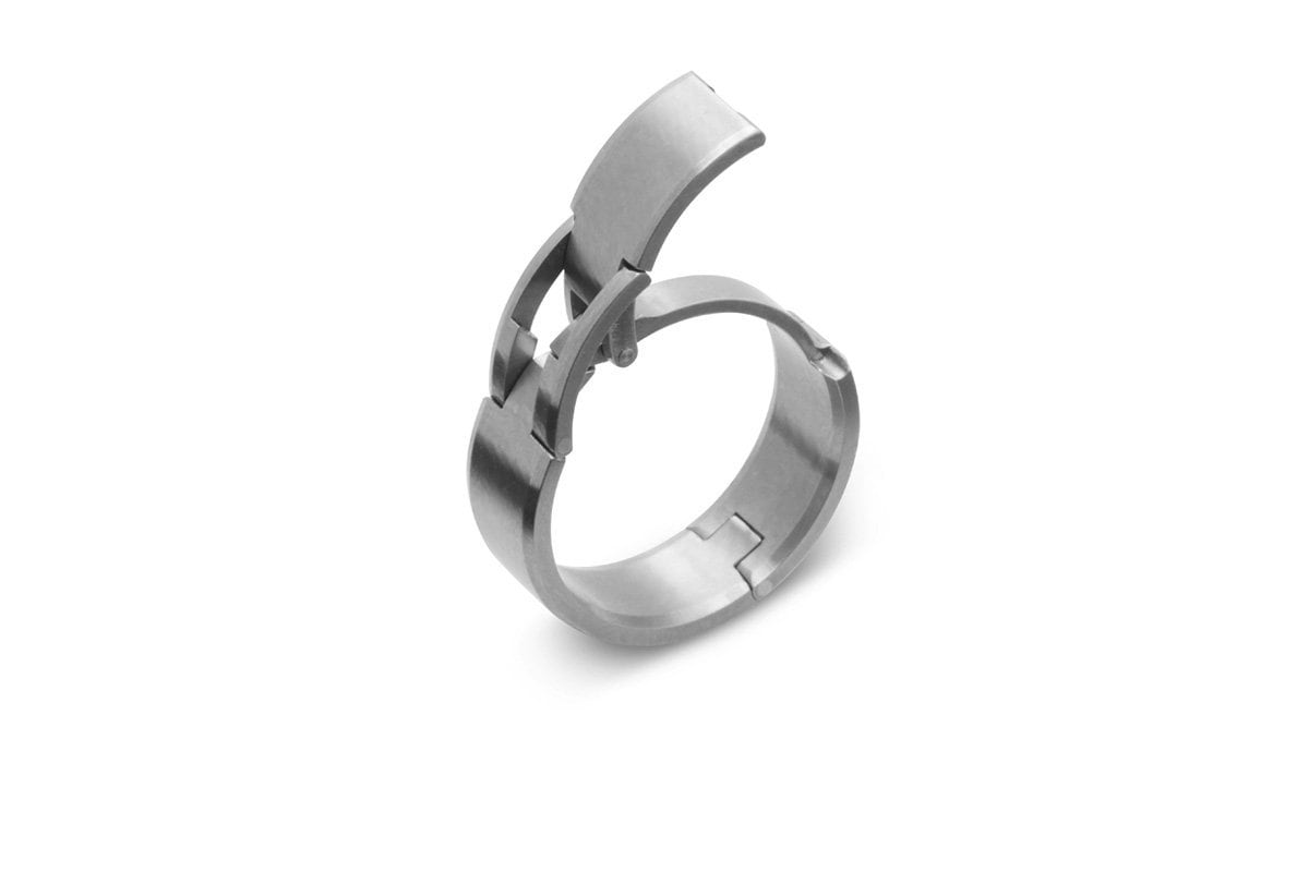 Hinged mens on sale wedding ring