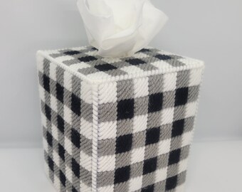 Nova Check Plaid Kleenex Tissue Holder ~ Clip On Designer style for purse or car 