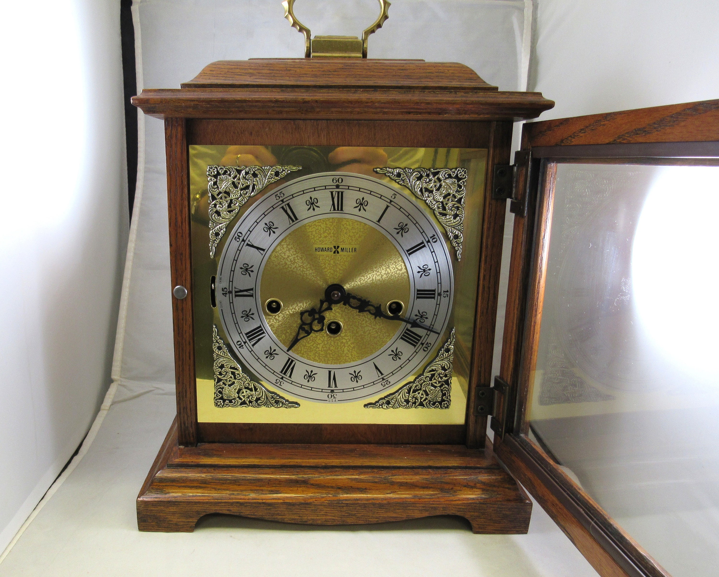 Vintage 1990's Howard Miller Mantel Clock, Key Wind W/ West