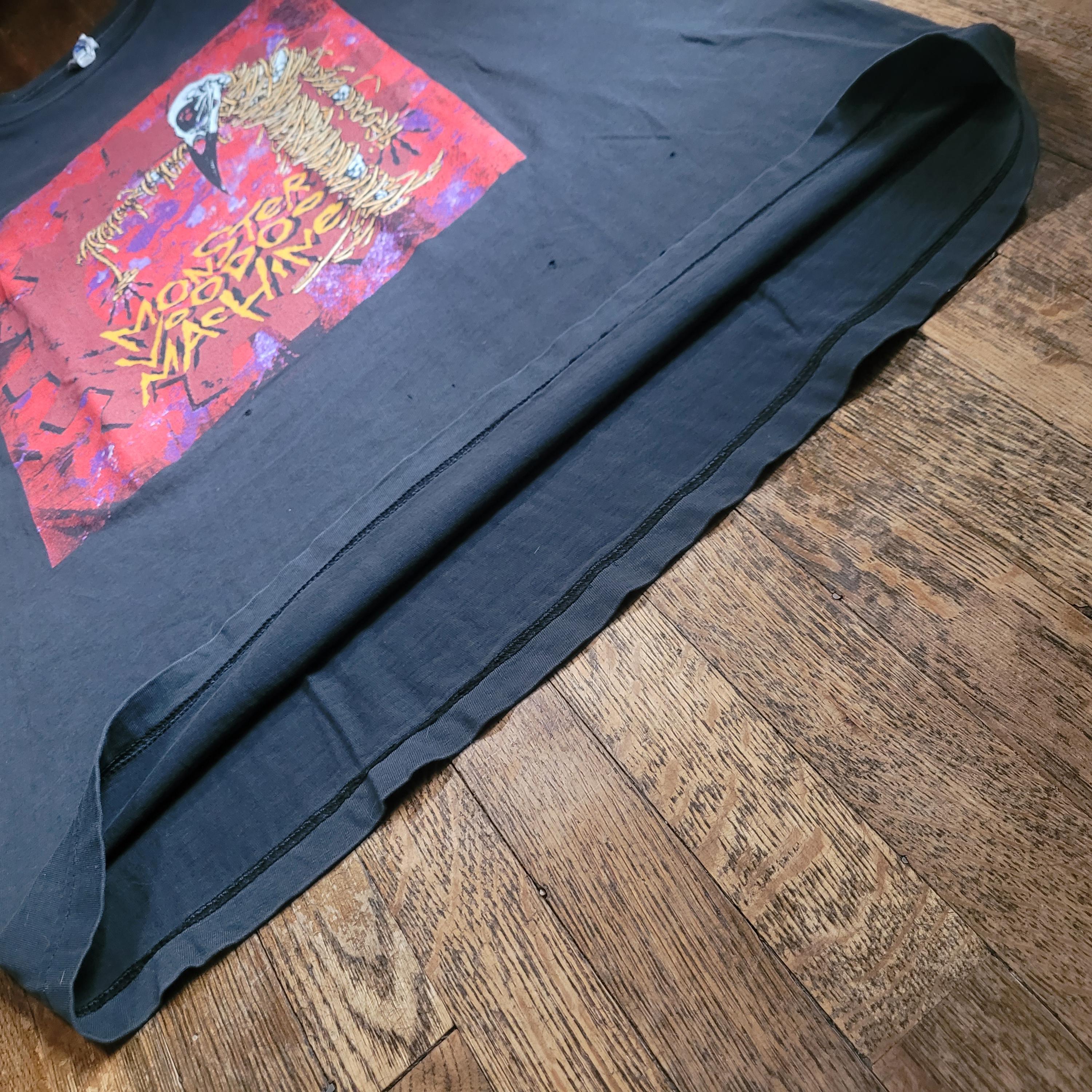Vintage Sleeveless MONSTER VOODOO MACHINE Pushead Art Shirt Size 