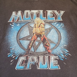 Vintage 1985 MOTLEY CRUE Theatre of Pain SHIRT Size Medium