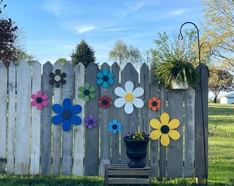 Poly Wall Flower, Fence Flower, Outdoor Decor, Fence Decor, Yard Art, (Bright Colors and Durable)