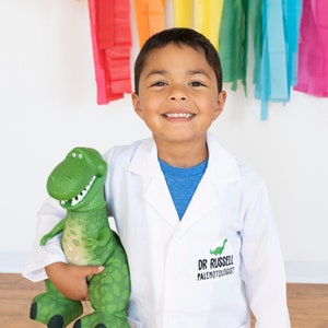 Embroidered Personalized Kids Lab Coat, Kids Doctors Coat, Embroidered White Coat for kids, Kids Paleontologist Coat, Kid scientist coat