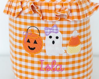 Personalized Gingham Halloween Treat Bag: Ruffle Candy Basket