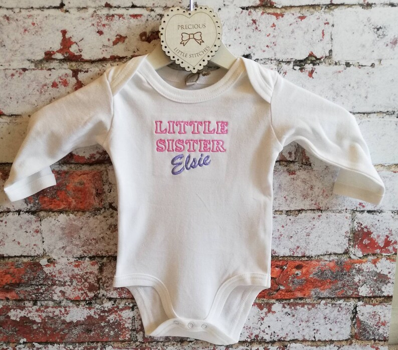 Personnalisé Bébé Veste//combinaison garçon fille cadeau unisexe vêtements-Ajouter tout nom
