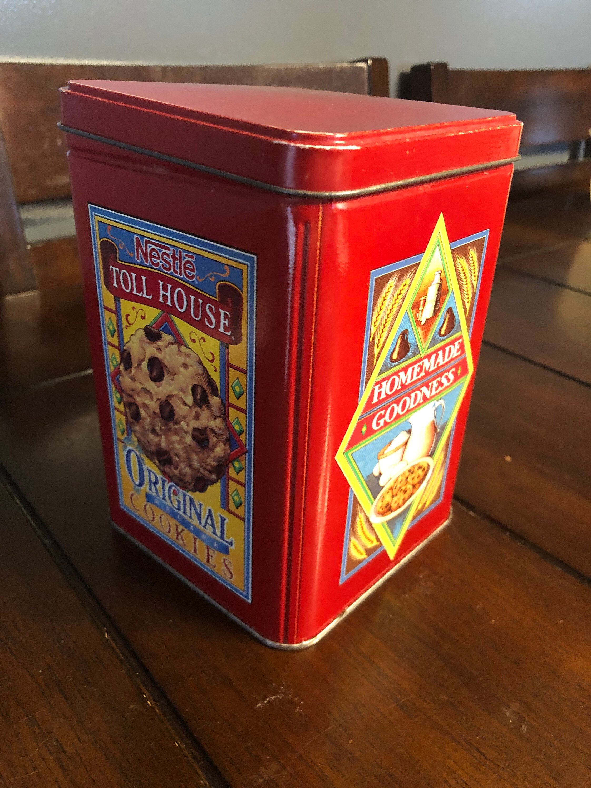 Nestle Original Toll House Cookie Tin Nestle Collectible Cookie Box Toll House Vintage Tin Toll House Tin Decor Tin Collectible Tin