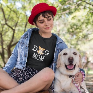 Dog Mom T-Shirt, Unisex Jersey Short Sleeve Tee