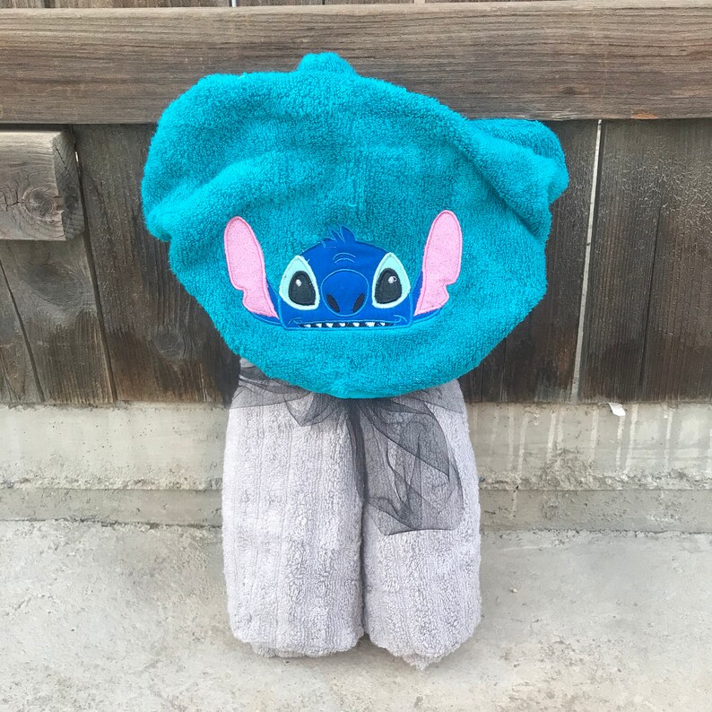 Stitch hooded towel afbeelding 3
