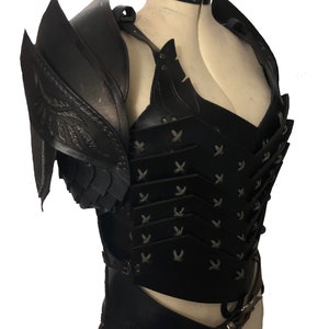 Valkyrie Leather Armor Set - Female Leather Armor Corset, Bracers, Mask, Shoulder Pauldrons, Shinguards, and Hip guards -P