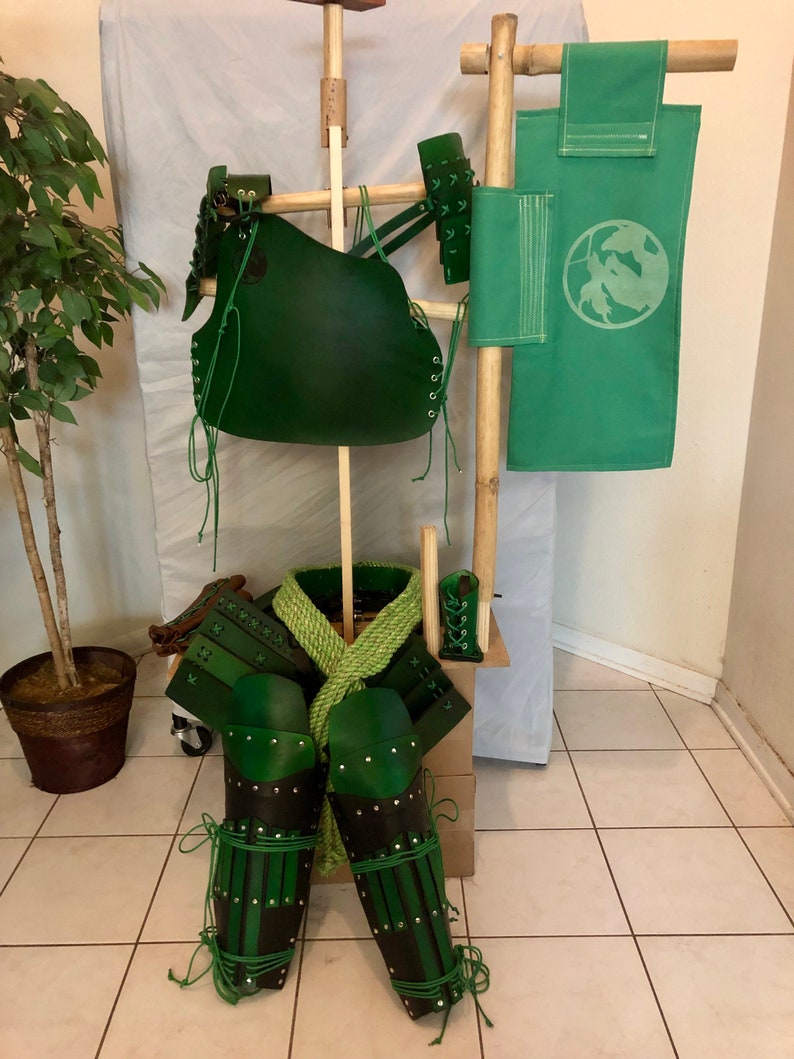 Samurai Armor Chestpiece and Shoulders Samurai Folding Armor Etsy