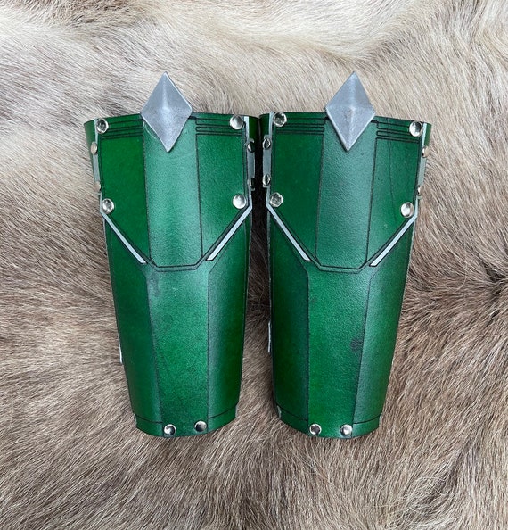 Leather Bracers Leather Arm Gauntlets Cosplay Armor Superhero Inspired  Armor 